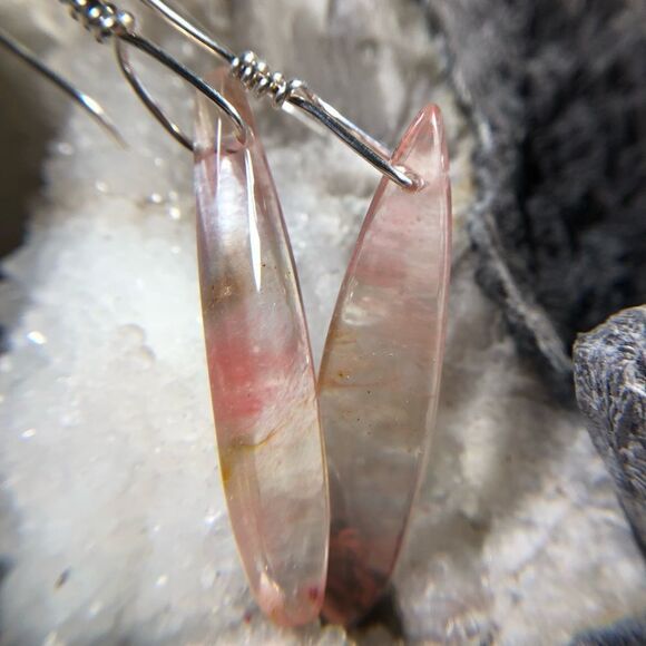 Natural Stone and Sterling Earrings. Strawberry Quartz - pink and clear NEW 2.5” - Picture 6 of 6